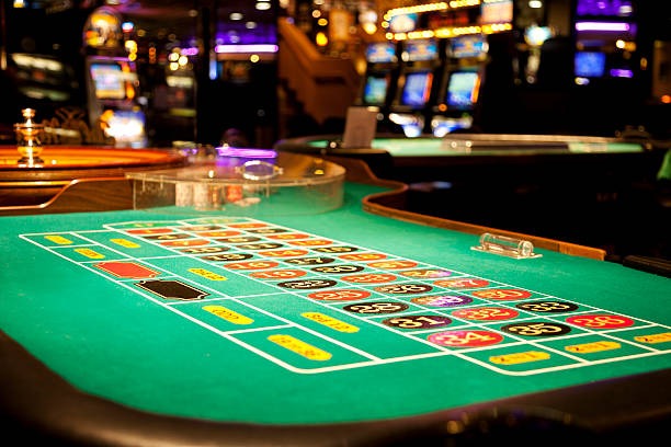 Live Andar Bahar table with dealer and card layout on lonte jitu platform